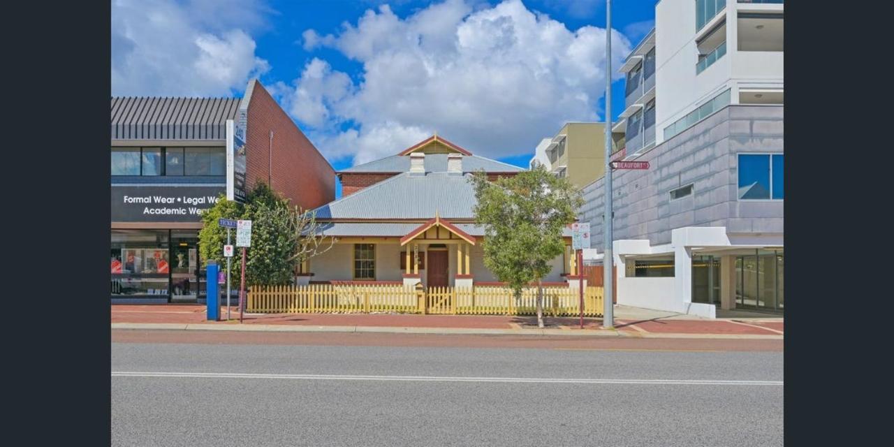 Emu Backpackers Perth - Note - Valid Passport Required For Check In Vandrehjem Eksteriør billede